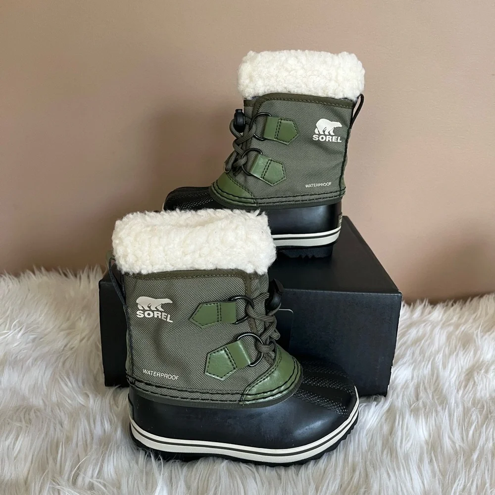 {Sorel} Youth Yoot PAC Nylon Boot In Hiker Green - Little Kids 8 - NWT